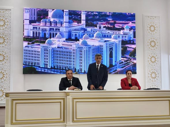 Таҷлили Рӯзи дониш дар Донишкадаи исломии Тоҷикистон ба номи Имоми Аъзам – Абуҳанифа